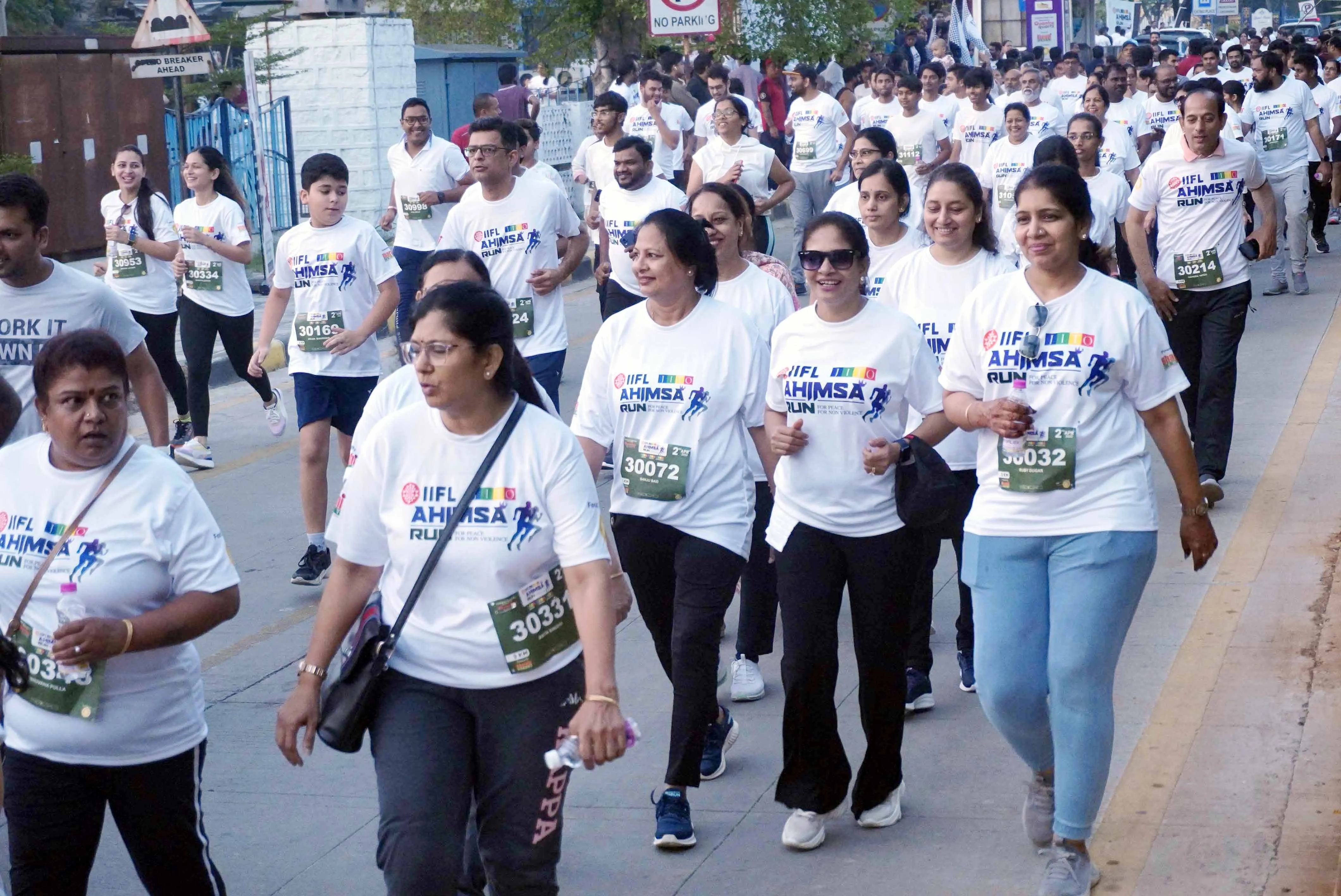 file shot AHIMSA RUN for peace and non violence. 3000 expected to participate in Hyderabad pic 2