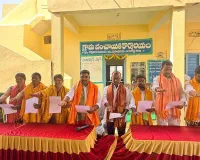 దేవుని బండ తండా గ్రామ సర్పంచ్ గా ప్రమాణ స్వీకారం చేసిన ఎం శ్రీను చౌనాన్