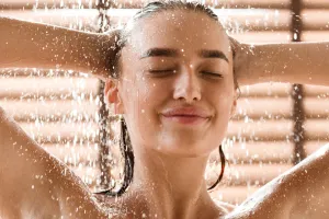 Regular B*thing Tips : స్నా*నం చేసిన తర్వాత ఎలాంటి దుస్తులు ధరించాలి?