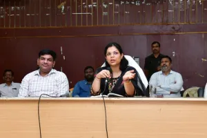 అమ్మ ఆదర్శ పాఠశాలల్లో అభివృద్ధి పనులు నూటికి నూరు శాతం పూర్తి కావాలి..