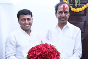 ఈరోజు తెలంగాణకు కావలసింది అధికార స్వరాలు కాదు.. ధిక్కార స్వరాలు.. ప్రభుత్వాన్ని ప్రశ్నించే గొంతుకలు