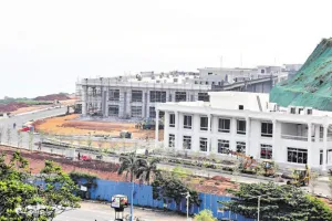 రుషికొండ రహస్యాలపై అనుమానాలు