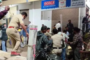 యాద‌గిరిగుట్ట‌లో కాంగ్రెస్ వ‌ర్సెస్ బీజేపీ